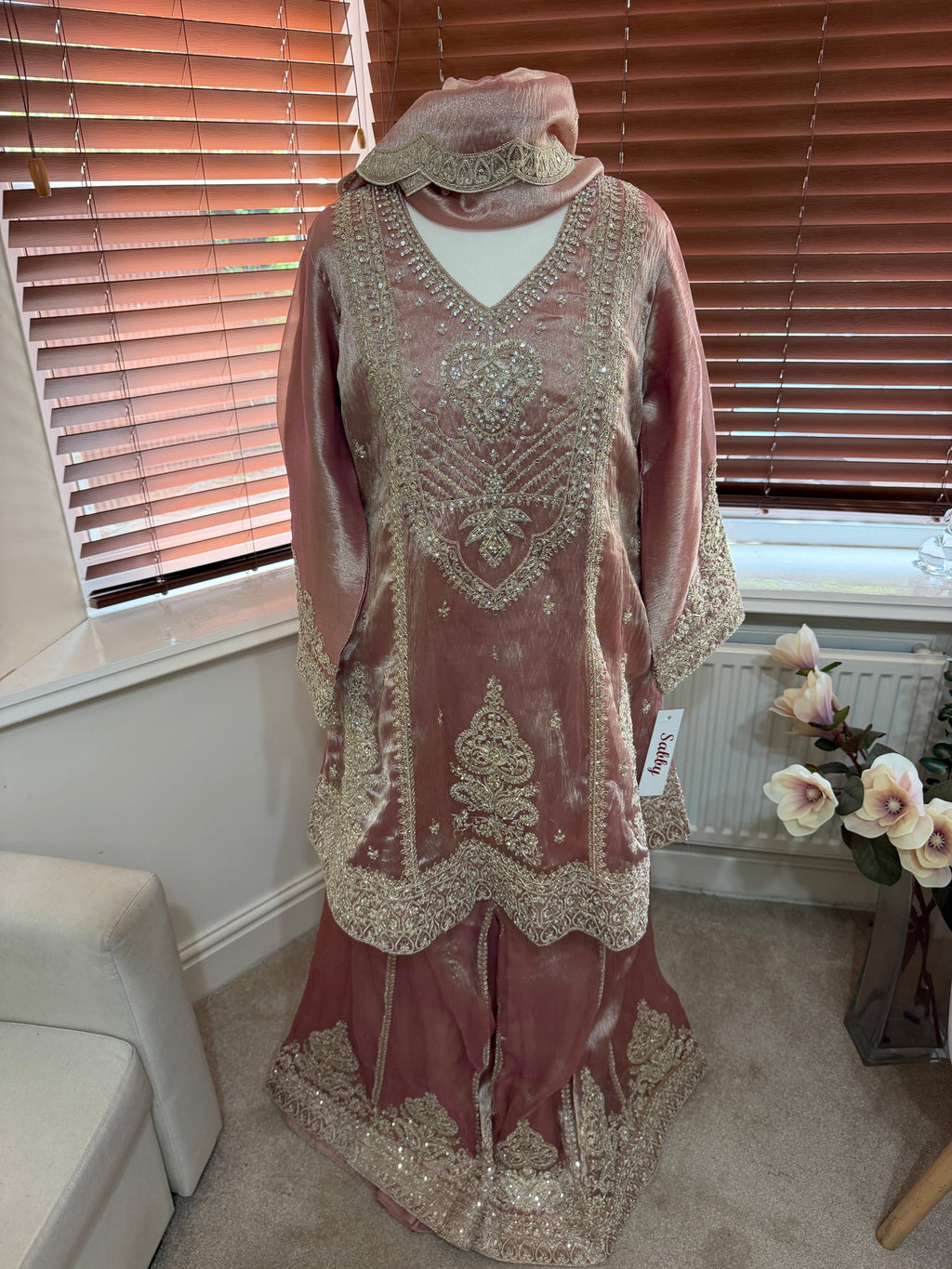 Dusty Rose Gold Embroidered Kurta Set